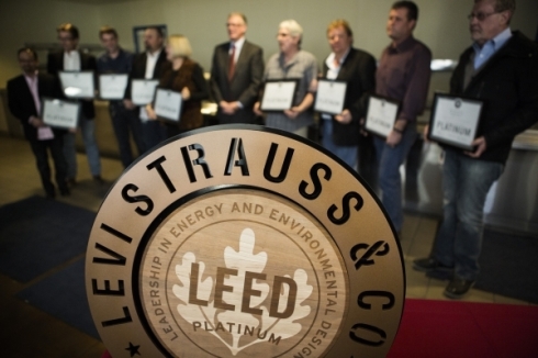 Levi Strauss & Company honored employees stand for photo with Henderson Mayor Andy Hafen at the Levi Strauss & Company‘s Sky Harbor Distribution Center, 501 Executive Airport Drive, in Henderson on Thursday, Jan. 7,2016. The one million square foot distribution center was honored for its sustainability with the Platinum LEED certification.Jeff Scheid/Las Vegas Review-Journal Follow him @jlscheid